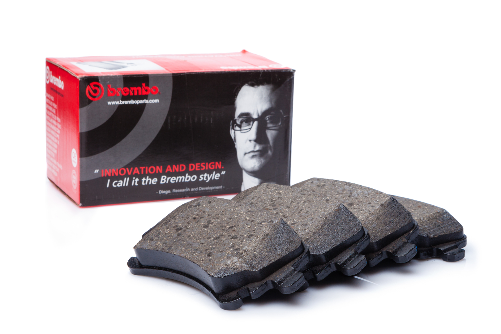 REAR BRAKE PAD P06052