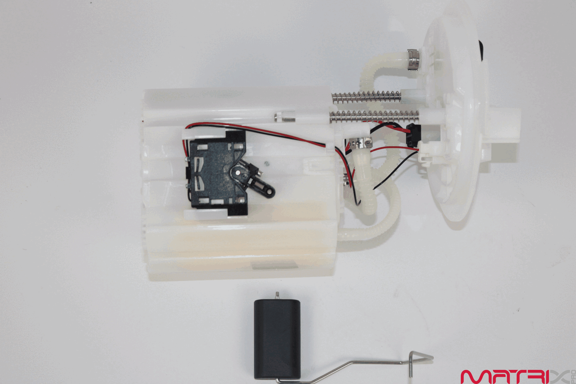 FUEL PUMP MX02470064